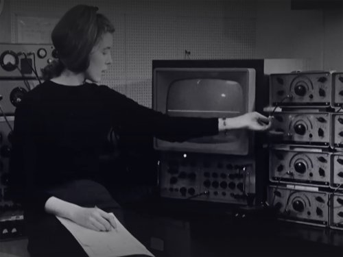 Lisa Rovner, SISTERS WITH TRANSISTORS. Documentary about electronic music’s female pioneers including Clara Rockmore, Daphne Oram, Bebe Barron, Pauline Oliveros, Delia Derbyshire, Maryanne Amacher, Eliane Radigue, Suzanne Ciani, and Laurie Spiegel.