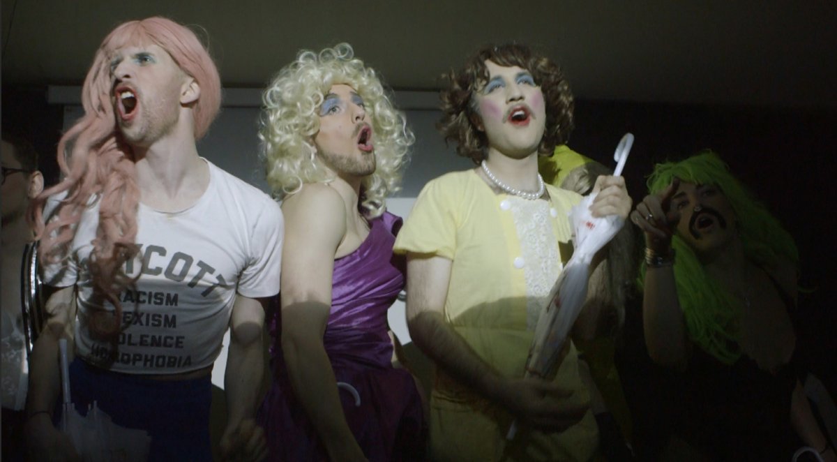 Video-still(Fanny, Viagra & Cheryl) from The Discourse of the Drinkers by Annika Larsson (2017).